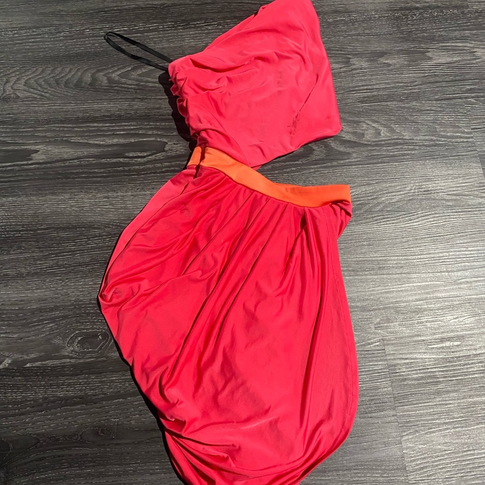 Bebe dress
